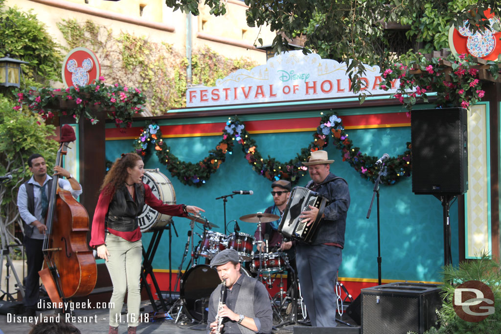 Mostly Kosher performing at the Sonoma Terrace for Festival of Holidays