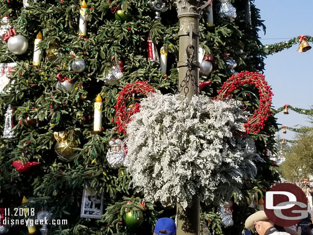 More Christmas baskets with a Mickey touch to them.