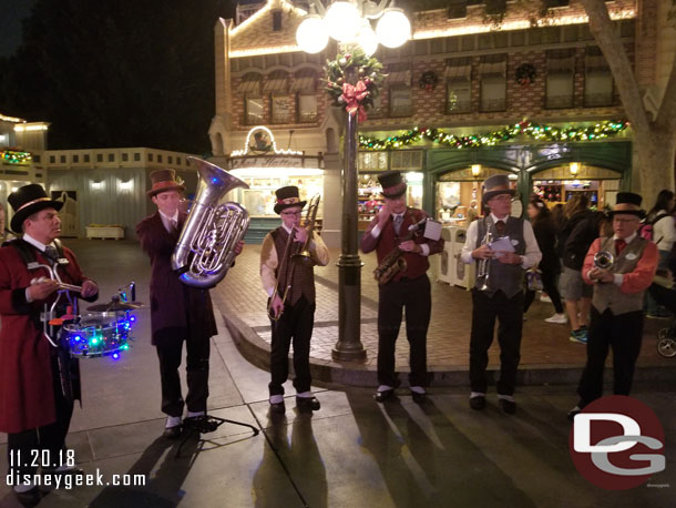 Dickens Yuletide Band performing in Town Square