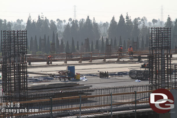 The nearest section of the 5th floor has been poured and teams are working on decking and rebar for the next section.