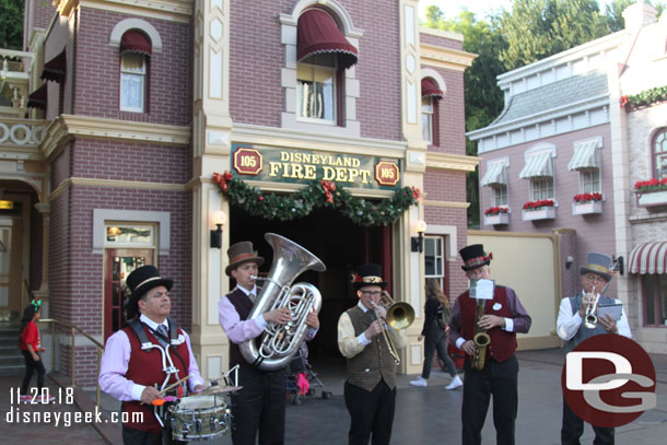 The Dickens Yuletide Band performs Sunday through Thursday on Main Street USA so I typically miss them during my visits.  