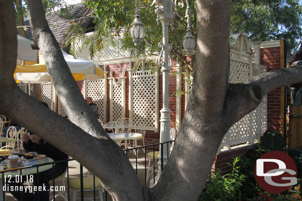 The construction walls are down from around the wall between Jolly Holiday and the Tiki Garden.