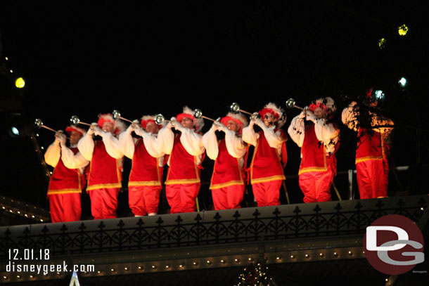 The trumpeters on the Train Station rooftop. 