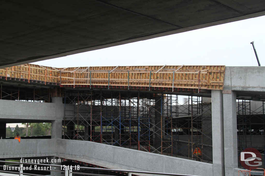 A closer look at the final portion of the ramp to the 6th floor/roof that joins in at the connection span between the garages.