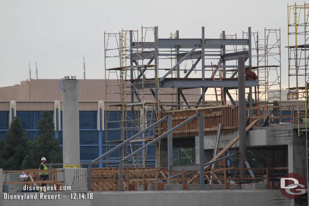 An escalator from the  5th to 6th floor taking shape.  Not sure what that is on the back side.  Is that a second set of elevators?  Or some other structure?