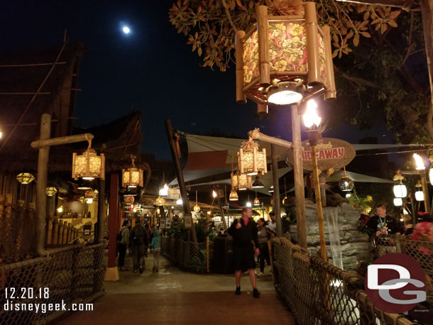 I returned to Adventureland for a more detailed look at the Tropical Hideaway and to see it after dark.