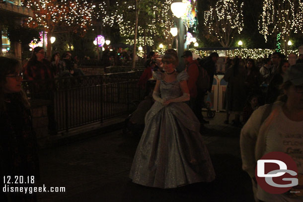 Cinderella came by a couple times too.  She was dropping into people's pictures.