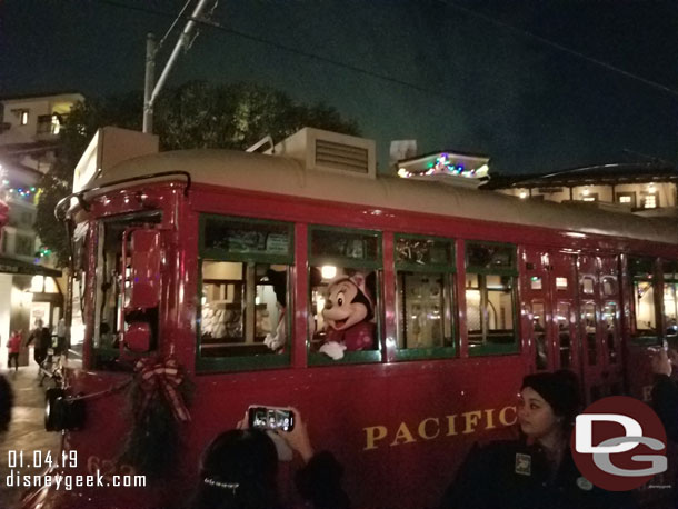 Mickey and Minnie Mouse were onboard the last Red Car to leave Buena Vista Street this evening.  It was a couple minutes before 9pm and they waved goodbye to everyone and set off (no music or announcement just a photo op).