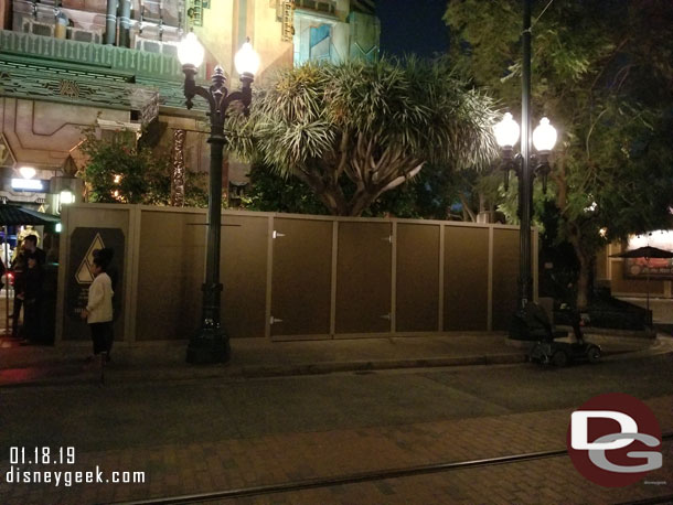 Walls up around the perimeter of the Guardians queue.  It was operating normally.  Wonder if this is some tweaks to the fencing/place making in preparations for the new Marvel Expansion.  Or just a renovation project.