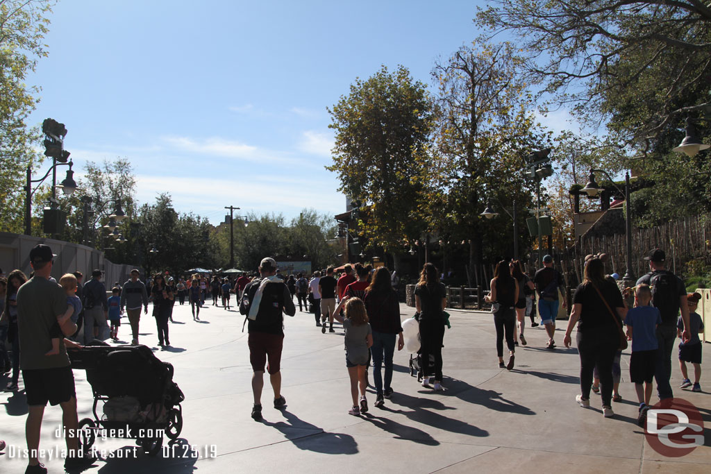 Guests making their way into the park.