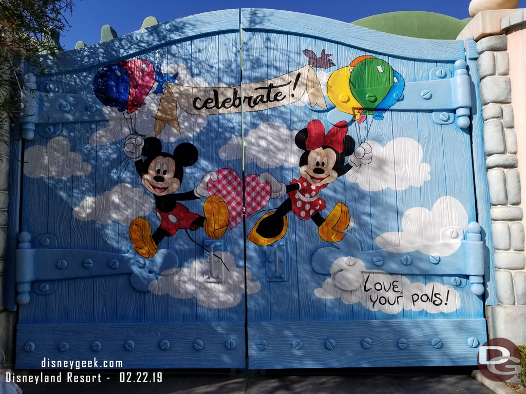 The gate in Toontown now features another Instragram wall.