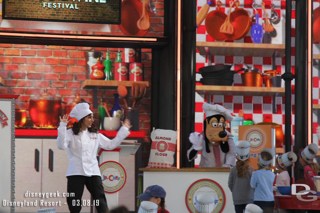 A Jr. Chef Session was going on as I walked by the Backlot stage