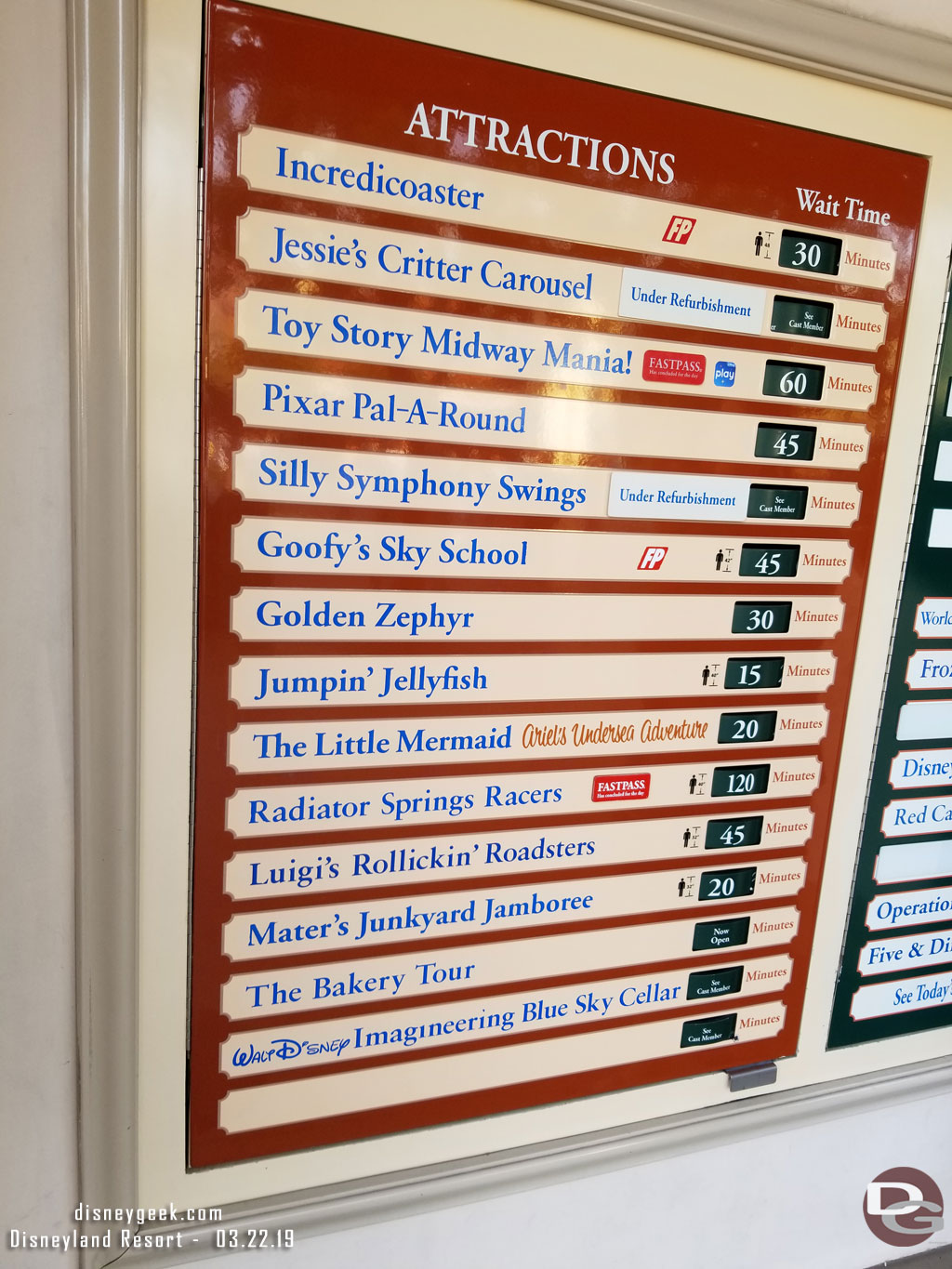 Disney California Adventure waits at 3:43pm