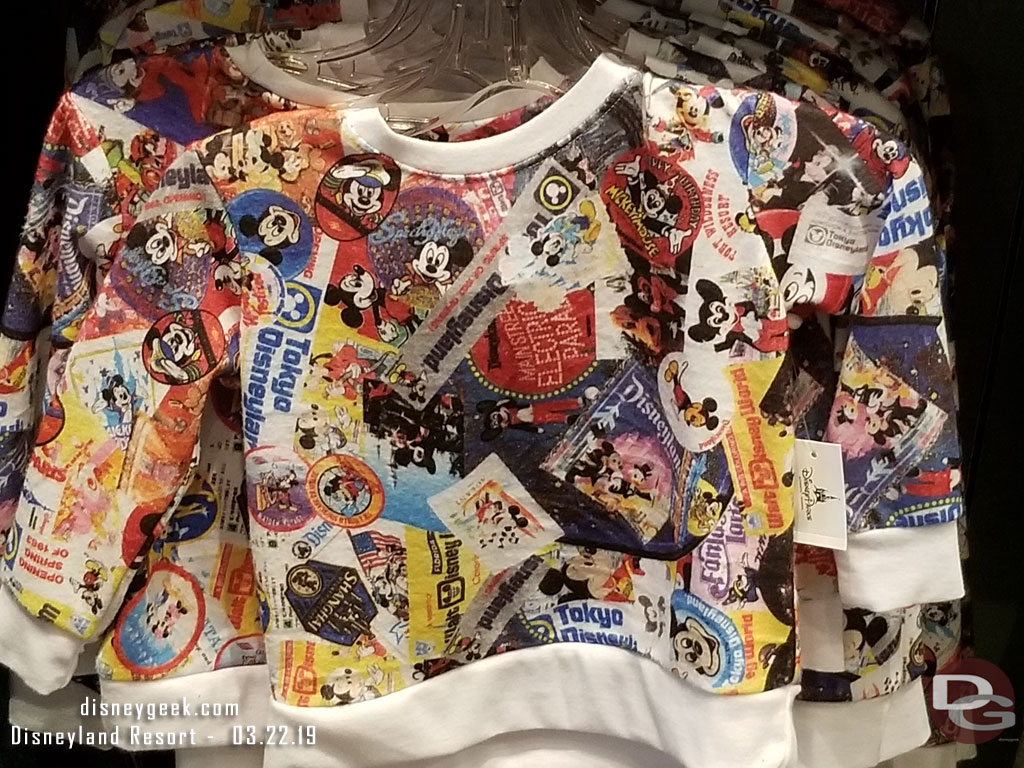 This was an interesting design.  Only available in small kids sizes though.