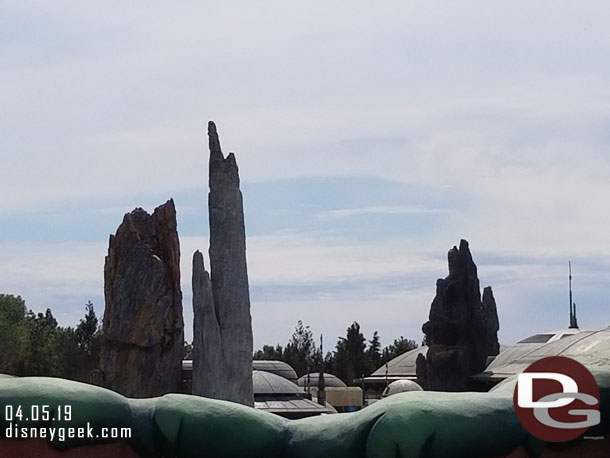 The view of Star Wars: Galaxy's Edge from Toontown. I did not see any scaffolding. 