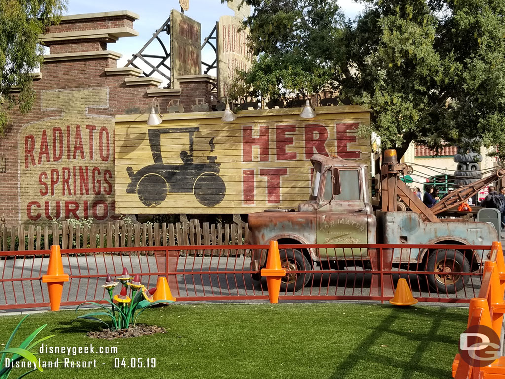 Mater arriving at the Cozy Cone in Cars Land.