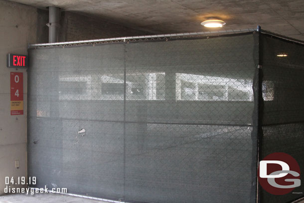 The connection between the 4th floor of the Mickey and Friends and Pixar Pals garages looks ready to go behind the fence.