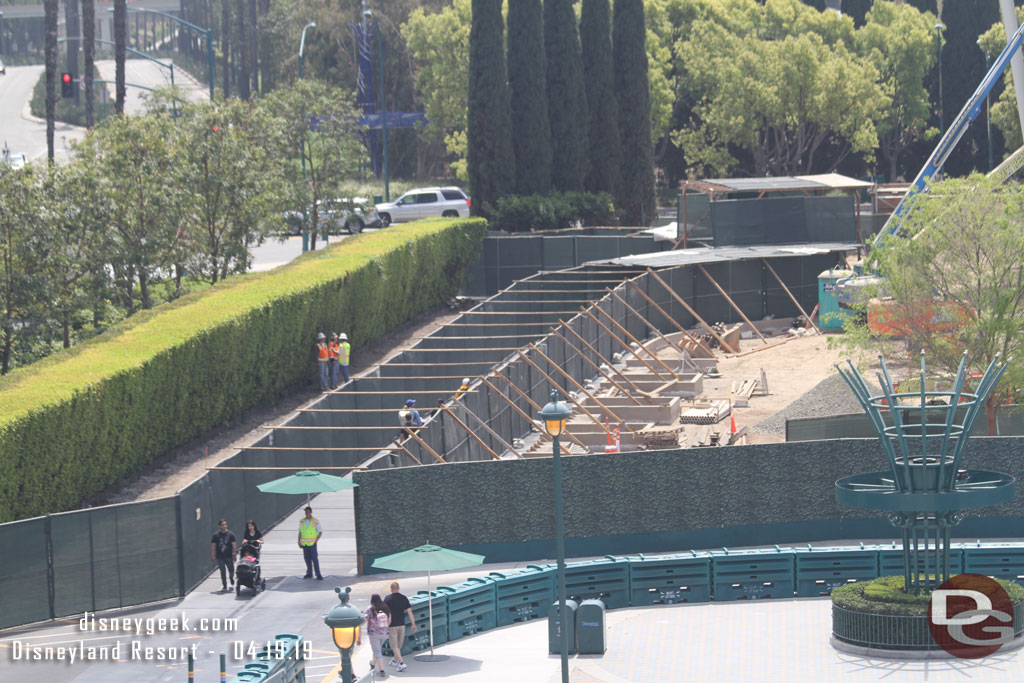 Here is a better look at the temporary walkway.  They removed the concrete that was the old temporary walkway/tramway.