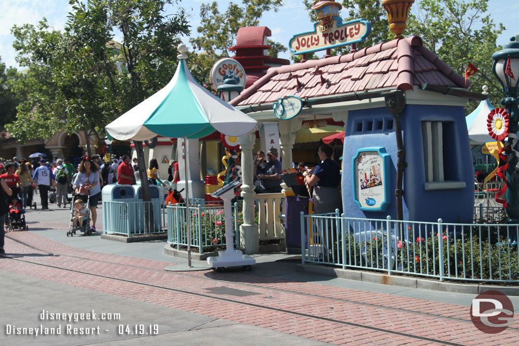 The Jolly Trolley is still gone for renovation (so the Disneyland tweet earlier in the week featuring it was a stock photo).