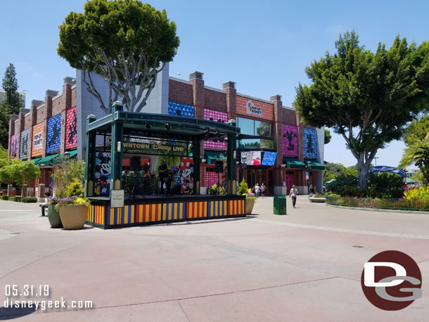 A DJ in Downtown Disney this afternoon.  No one in the area when I walked by.