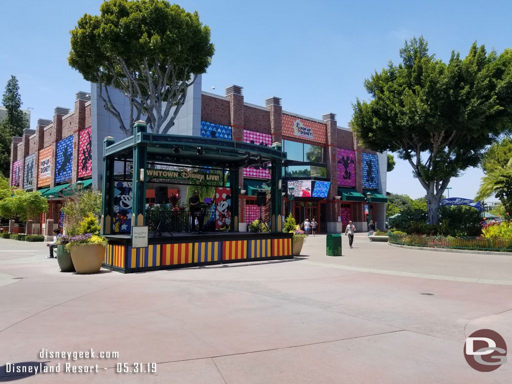 A DJ in Downtown Disney this afternoon.  No one in the area when I walked by.