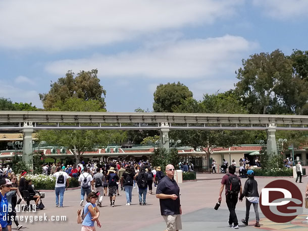 A mild crowd at the entrance to Disneyland, DCA had no waits.