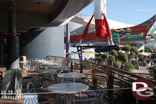 Noticed some tables set up on this patio.  It is overflow for Pizza Planet according to the cast member I spoke to.