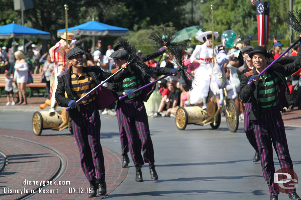 Chimney Sweeps leading the way for Mary Poppins and Bert.