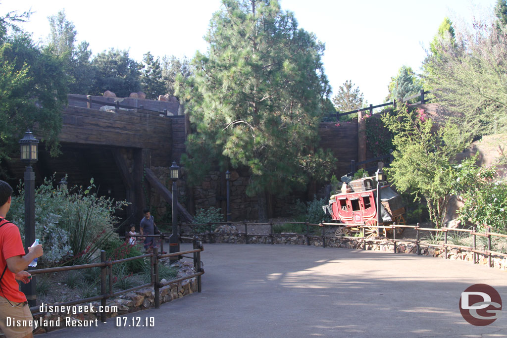 Making my way to Batuu.  My first time using this entrance, the one closest to Fantasyland on the Big Thunder Trail.