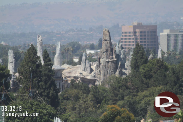 Batuu in the distance.