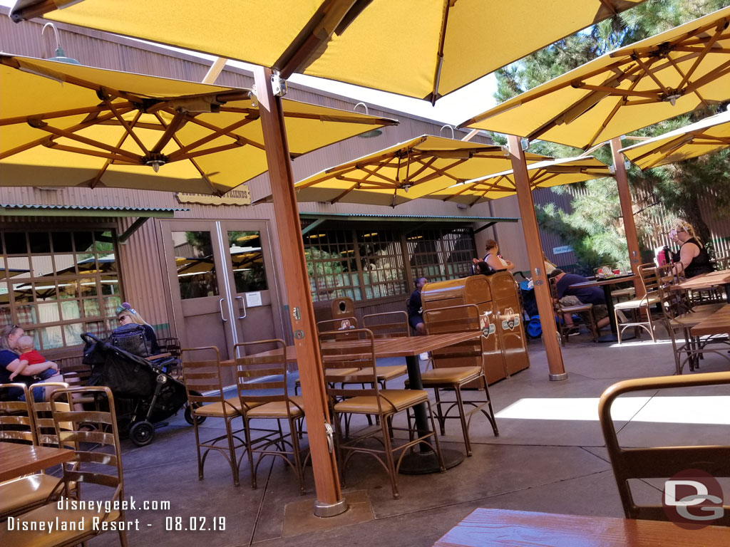 The outdoor seating area for Smoke Jumpers Grill closest to Buena Vista Street has new umbrellas (or at least new to me).