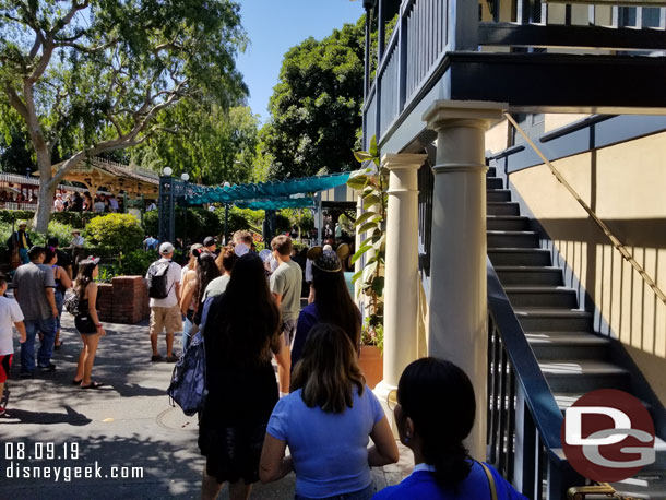 The Mint Julep stand line stretched past the drinking fountains and mobile order was for after 7pm.