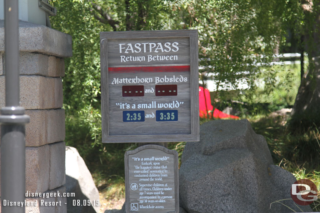 With only one side open FastPasses were gone and stand by was well over an hour.