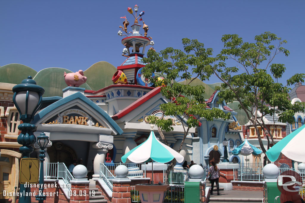 Passing through Toon Town.