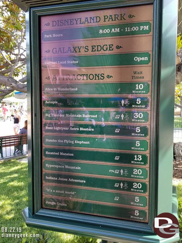 Disneyland wait times at 10:06am