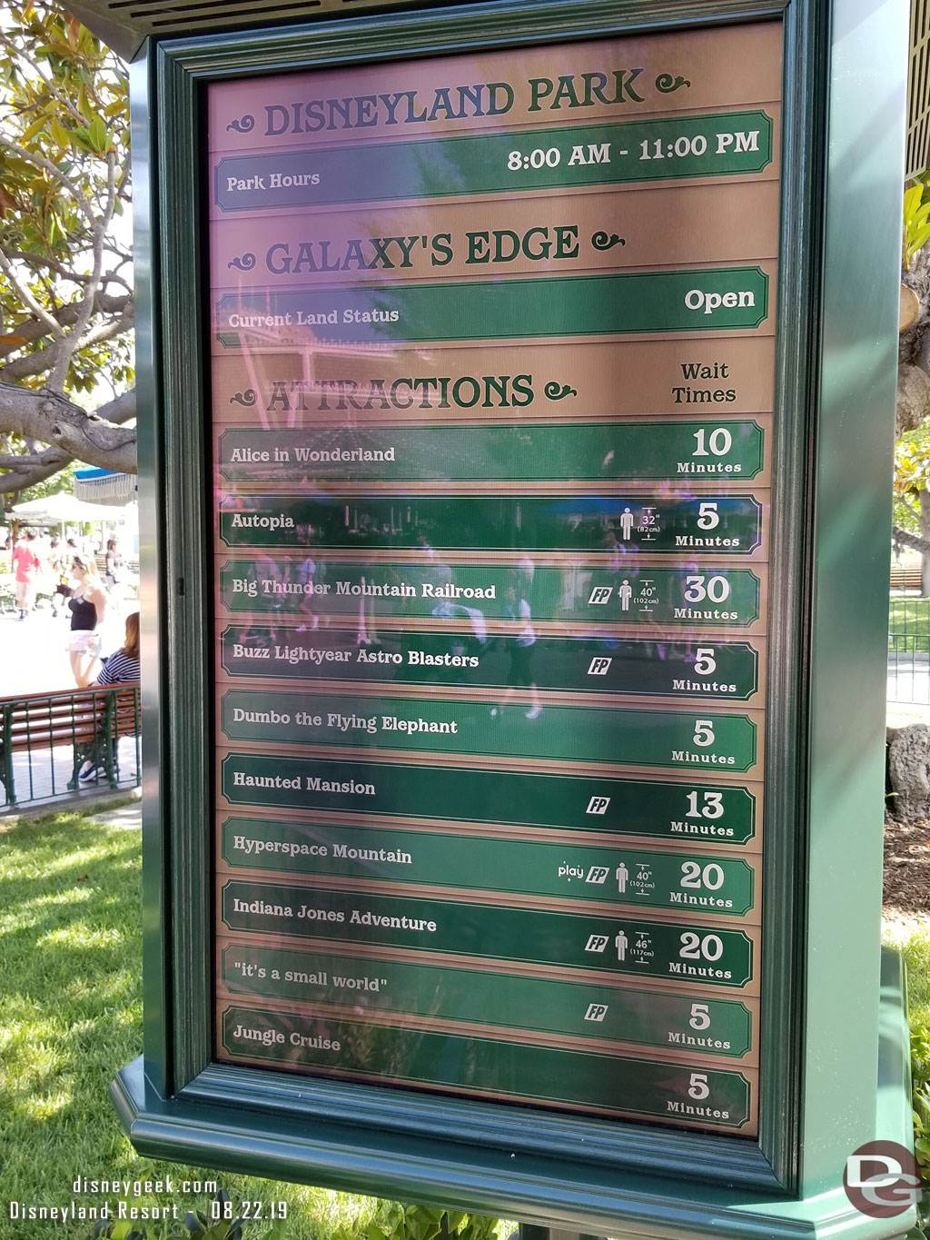 Disneyland wait times at 10:06am