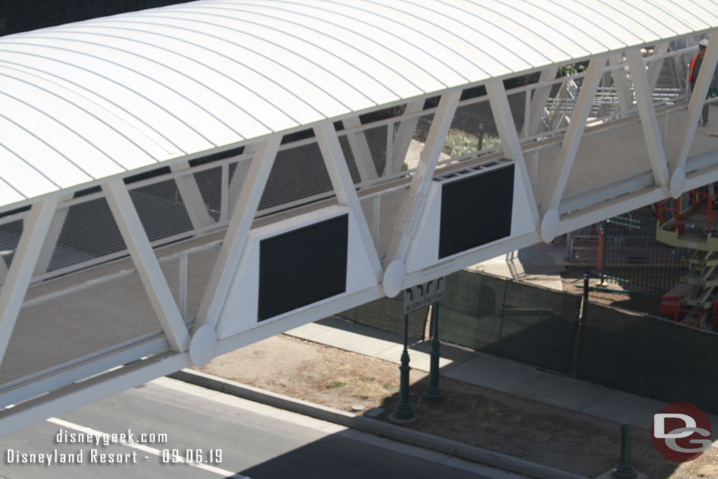 The second sign is in place now on the bridge.