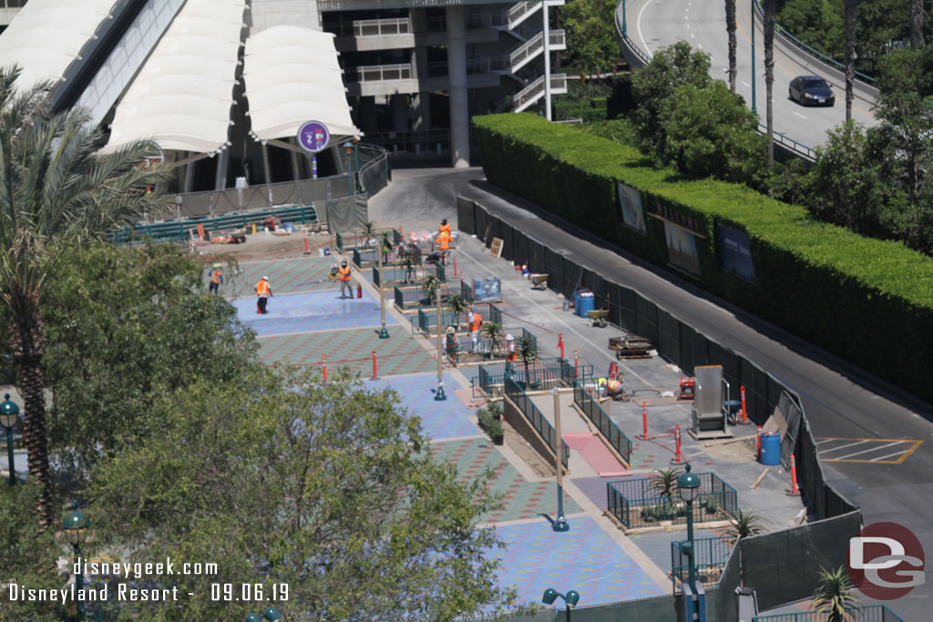 The reverse angle of the tram stop.  The tram way is really narrow right now.  also notice no Halloween Time signs yet.