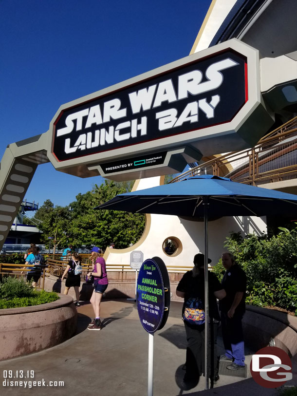 Making my way to the Star Wars Launch Bay to visit the Annual Passholder Corner