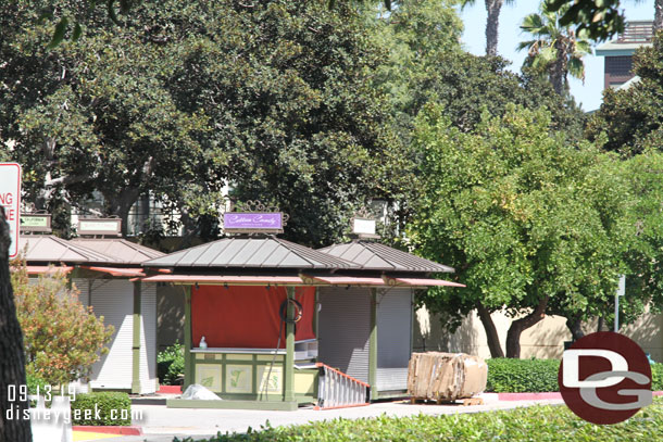 Walking back to Downtown Disney spotted several kiosks behind the former AMC.