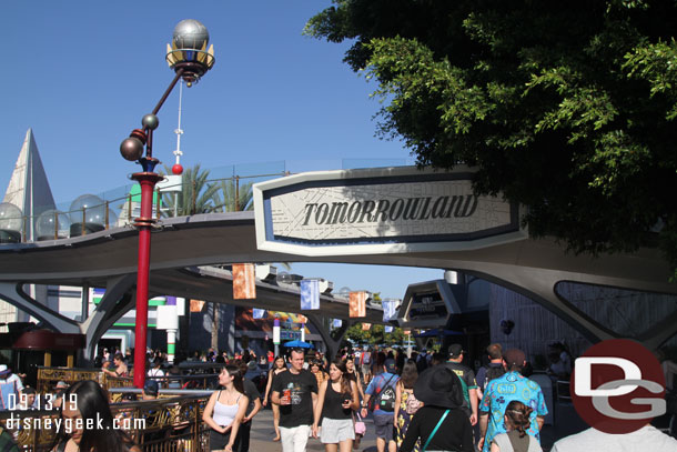 Returned to Disneyland and made my way into Tomorrowland.