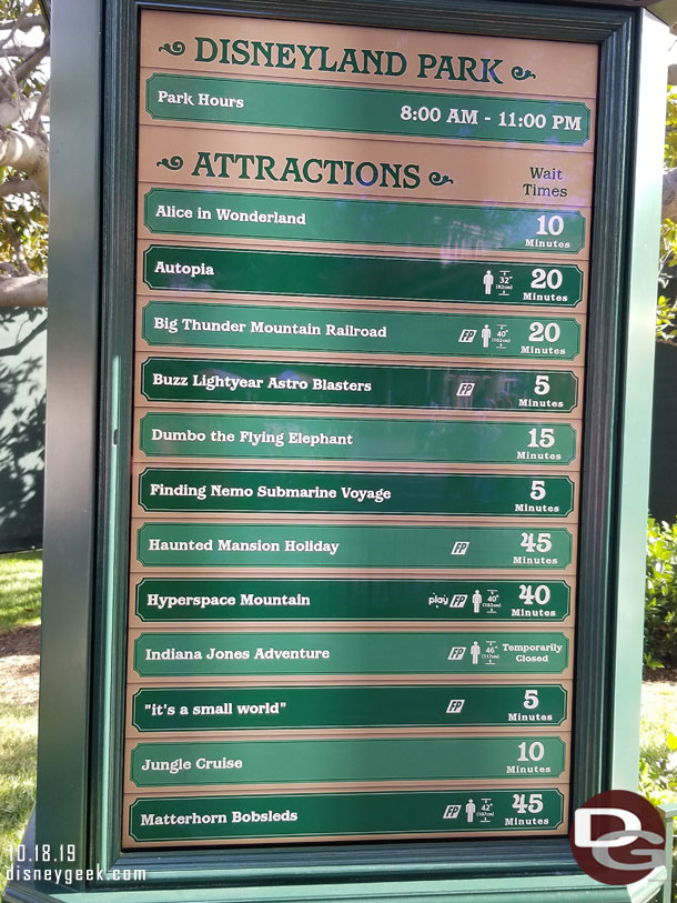 Some Disneyland waits at 10:05am