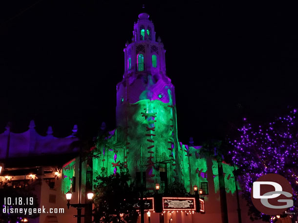 Carthay Circle features some projections this year.