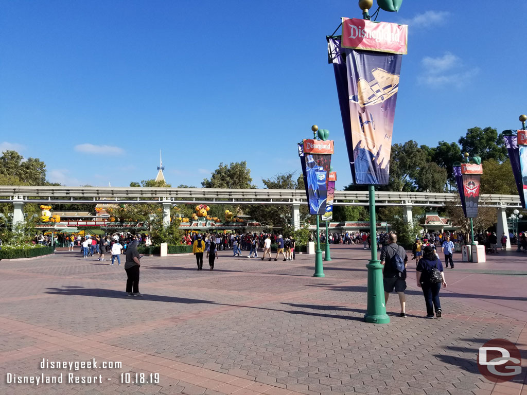 Disneyland lines were out toward the Monorail beam.