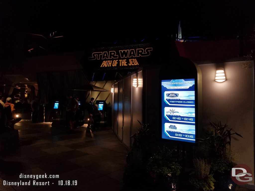 A second pass at the Tomorrowland FastPass kiosk.