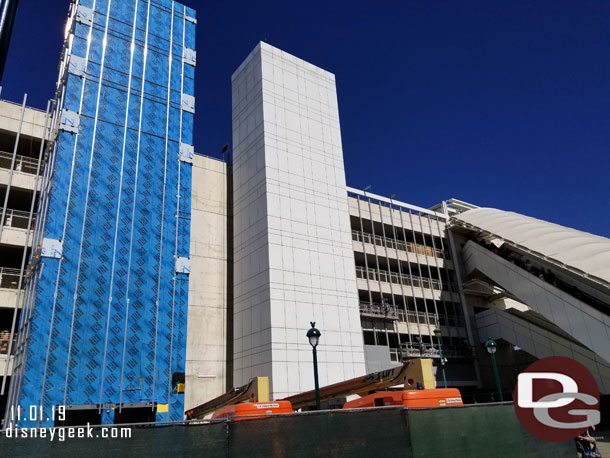 The metal mesh elements are starting to be added to the area above the restrooms.