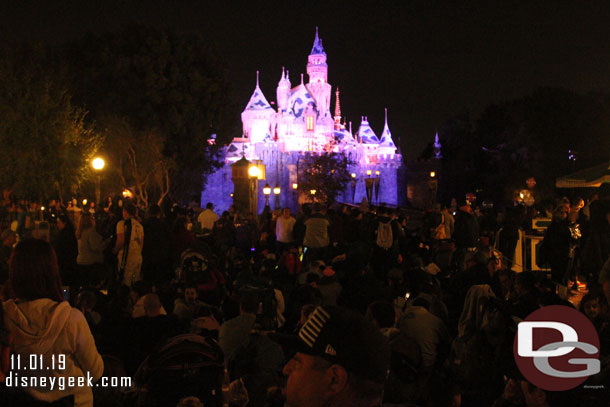 The area in front of the castle is full as usual with guests waiting for the fireworks.