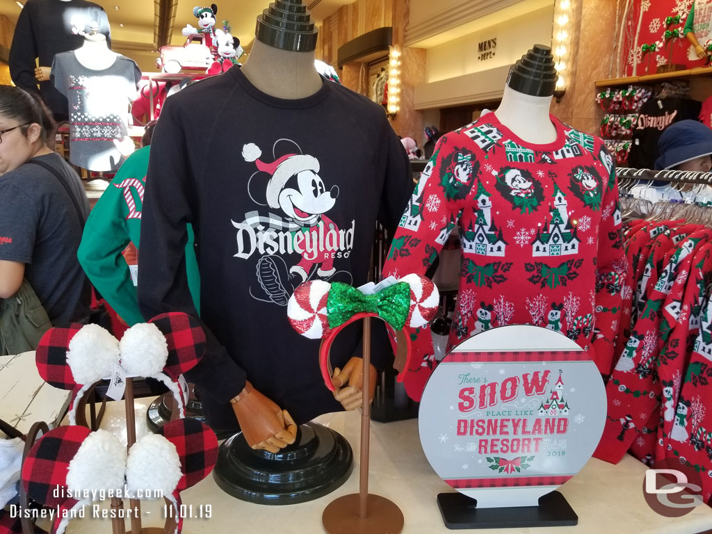 Walked through Elias & Co to check out the Christmas merchandise.