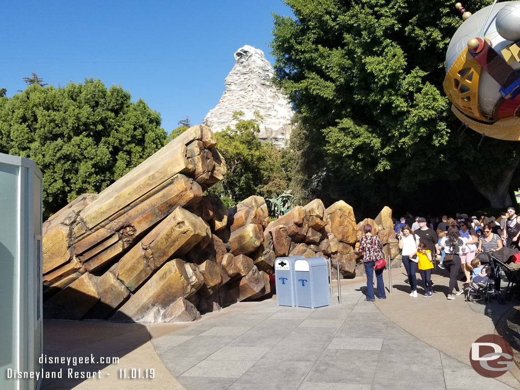 One set of rocks remains.