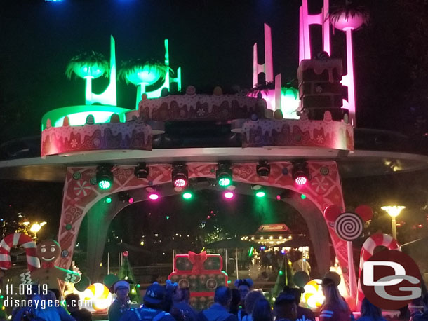 The Tomorrowland Terrace hosts Disney Holiday Dance Party on weekend and holiday nights.